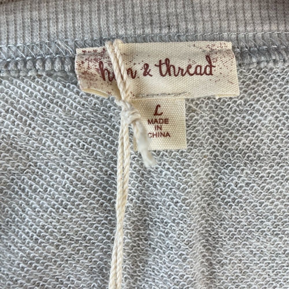NWT Hem & Thread Sweatshirt Size L - Picture 6 of 8